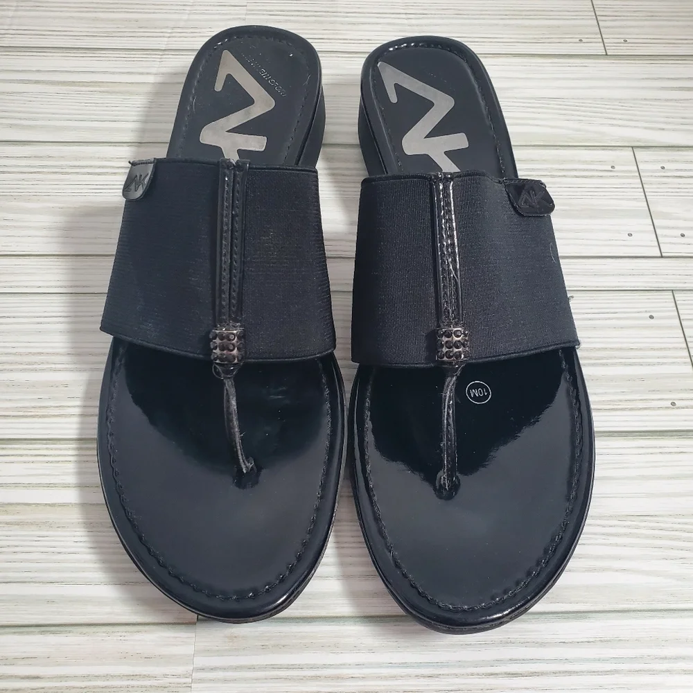 Anne Klien Sport Womans Strapped Stretch Slide‎ on Black Sandals Size 10